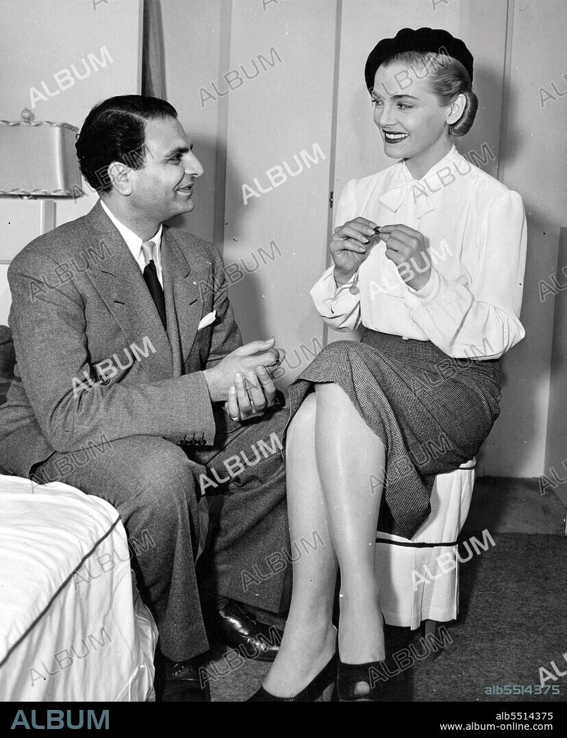 LEWIS MILESTONE y LIZABETH SCOTT en EL EXTRAÑO AMOR DE MARTHA IVERS, 1946 (THE STRANGE LOVE OF MARTHA IVERS), dirigida por LEWIS MILESTONE. Copyright PARAMOUNT PICTURES.