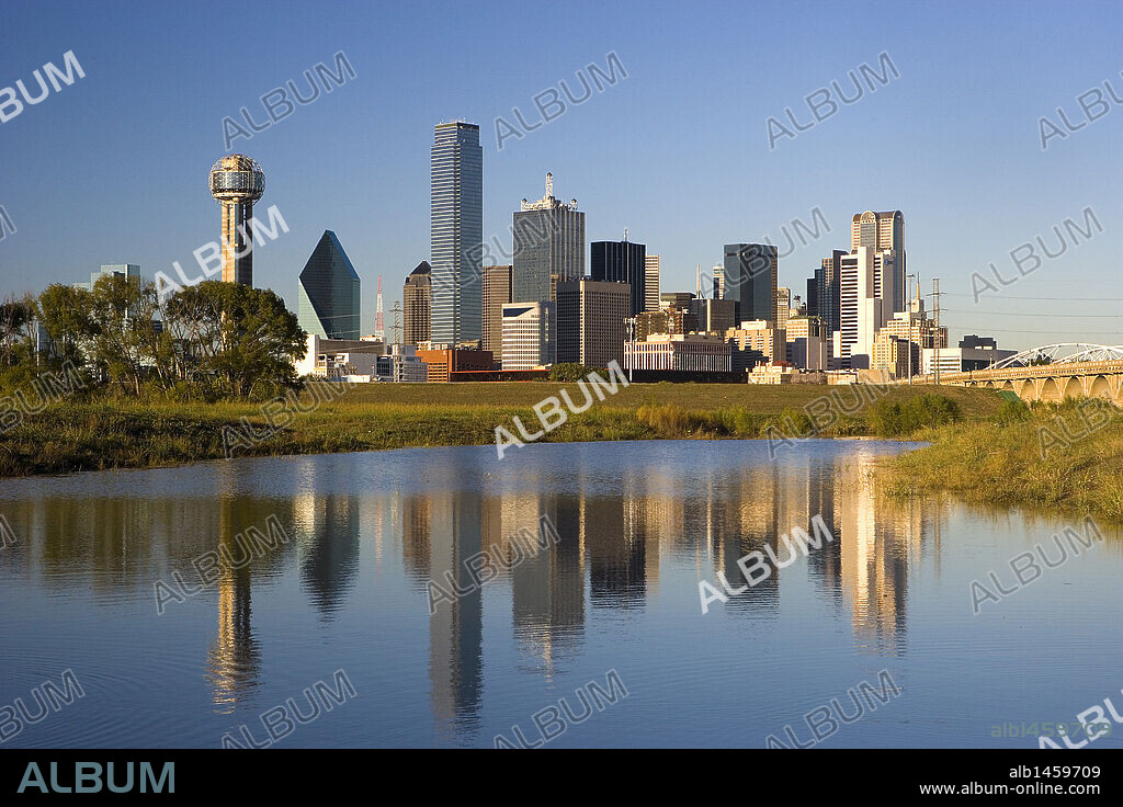 ESTADOS UNIDOS. DALLAS. Panorámica de la ciudad. Estado de Texas.