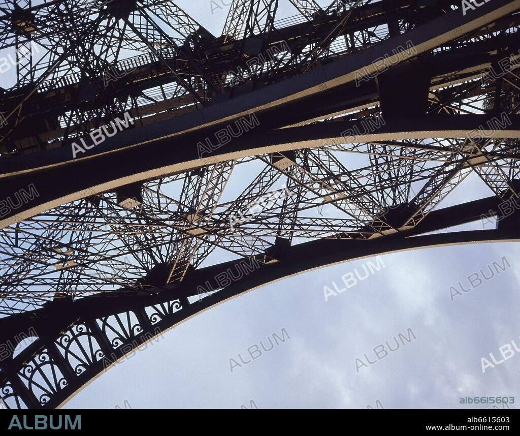 GUSTAVE EIFFEL. ESTRUCTURA DE LA TORRE EIFFEL.