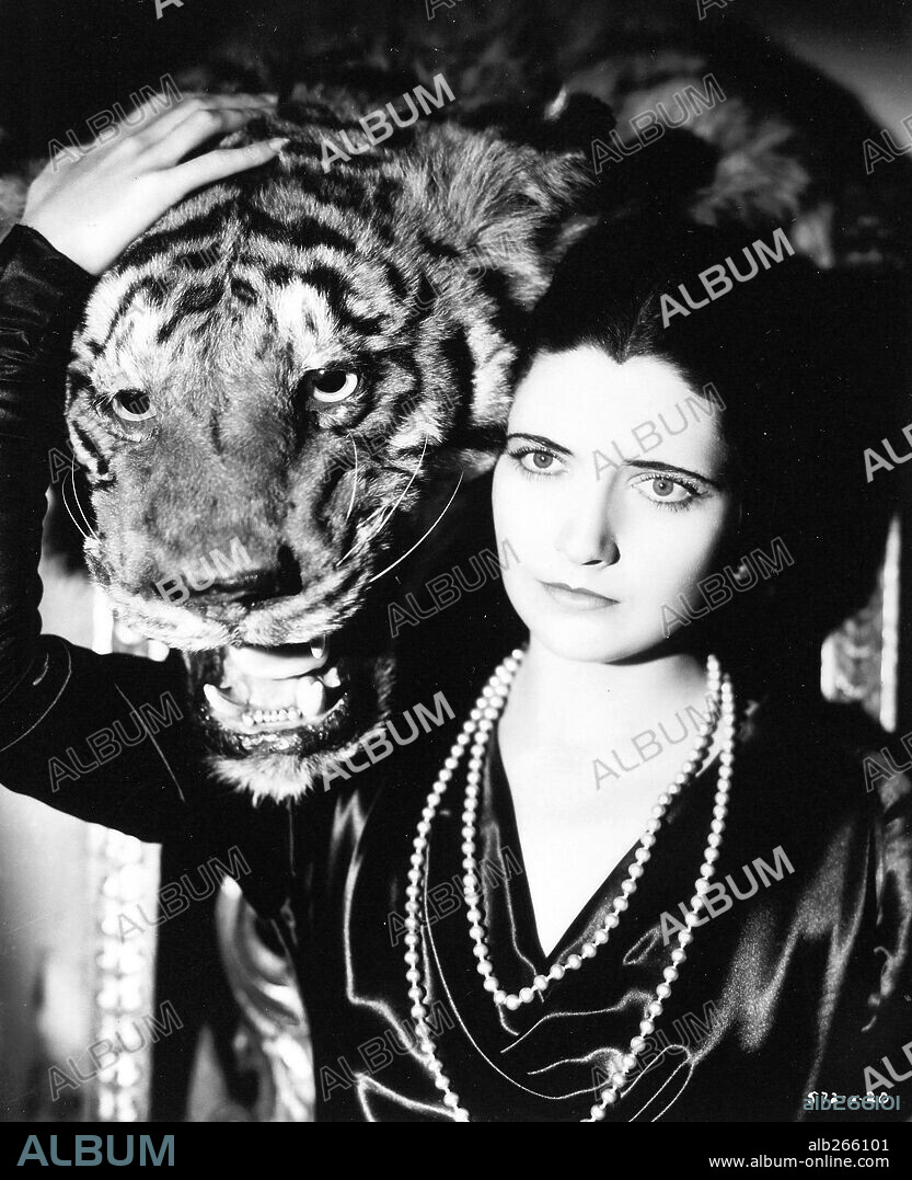 KAY FRANCIS.  1931