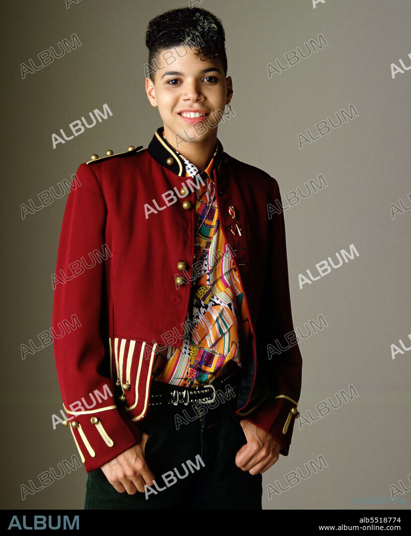 WILSON CRUZ in MY SO-CALLED LIFE, 1994, directed by MARK PIZNARSKI and SCOTT WINANT. Copyright ABC PRODUCTIONS.