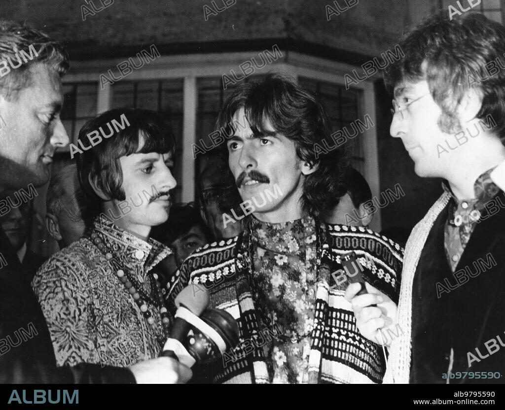 Ringo starr, george harrison, john lennon, bangor, 1967.