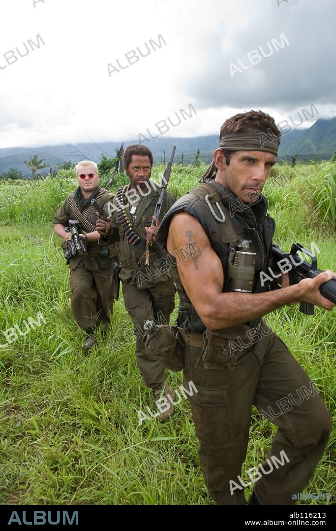 BEN STILLER and JACK BLACK in TROPIC THUNDER, 2008, directed by BEN STILLER. Copyright DREAMWORKS SKG/RED HOUR FILMS/ROAD REBEL.