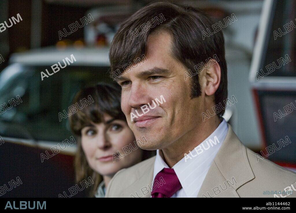 JOSH BROLIN en MI NOMBRE ES HARVEY MILK, 2008 (MILK), dirigida por GUS VAN SANT. Copyright FOCUS FEATURES / BRAY, PHIL.