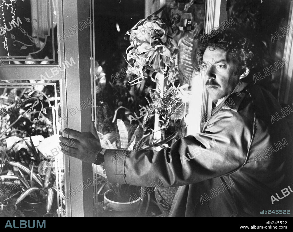 DONALD SUTHERLAND en LA INVASIÓN DE LOS ULTRACUERPOS, 1978 (INVASION OF THE BODY SNATCHERS), dirigida por PHILIP KAUFMAN. Copyright UNITED ARTISTS.