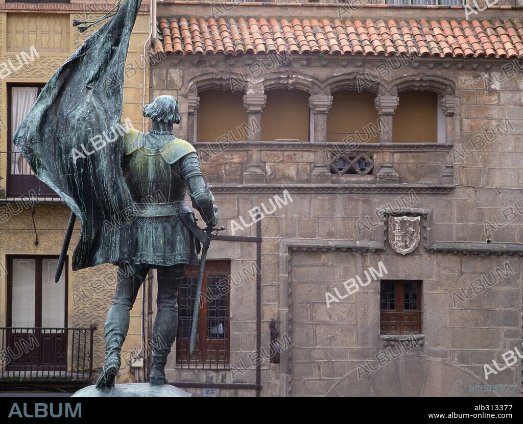 Estatua homenaje a Juan Bravo (?-1521). Segovia, provincia de España, en la comunidad autónoma de Castilla-León.