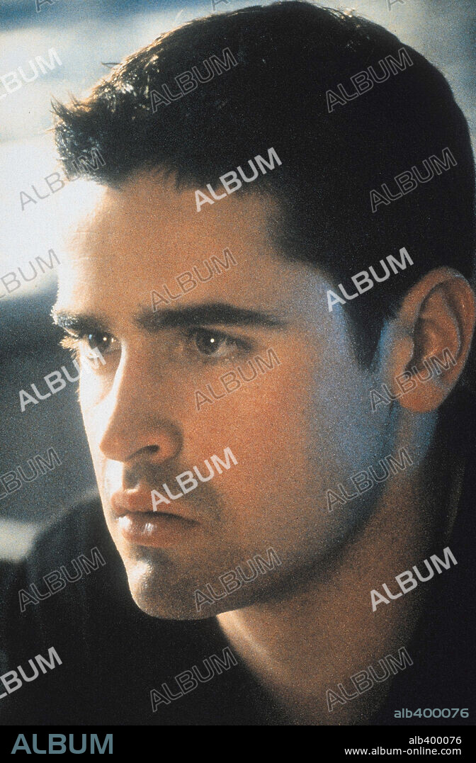 JESSE BRADFORD en FANÁTICA, 2002 (SWIMFAN), dirigida por JOHN POLSON. Copyright 20TH CENTURY FOX.