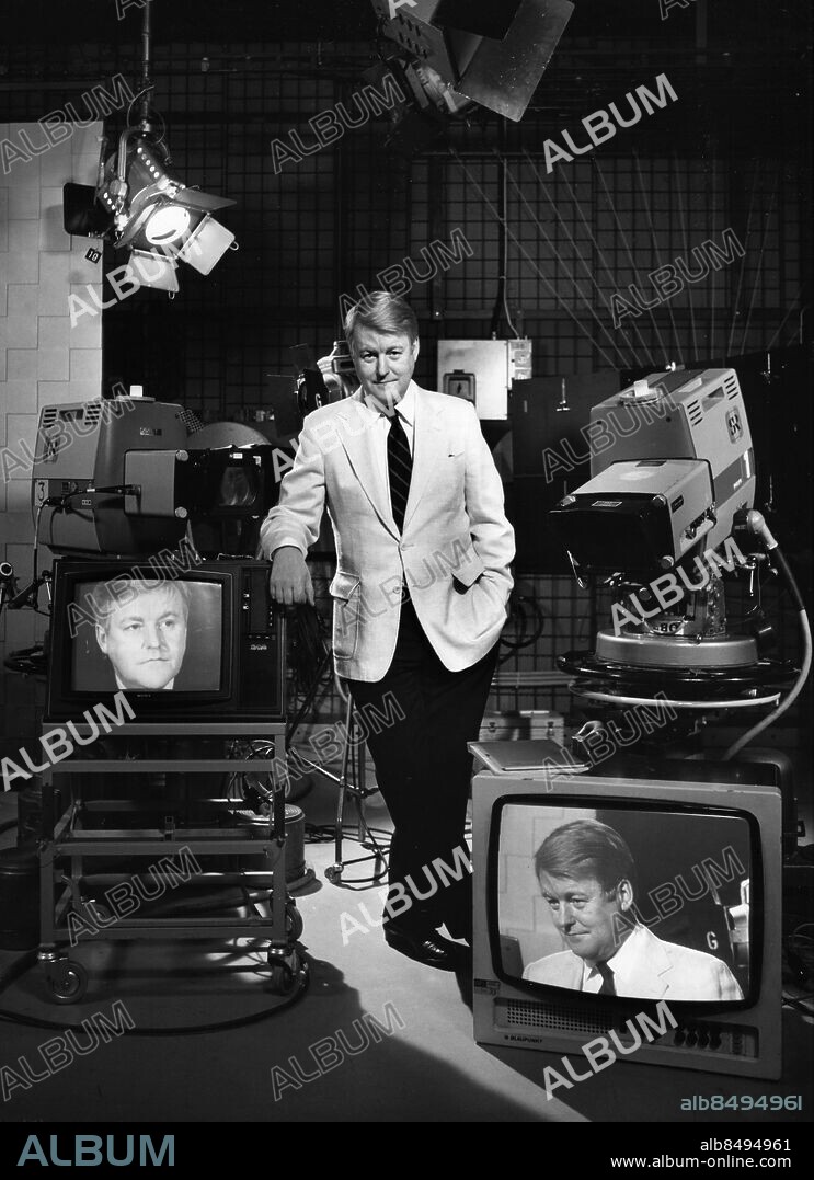 Stockholm 1984-01-12. Sam Nilsson, chef för Sveriges Television i en tv-studio . Foto: Stefan Lindblom / Svenskt Pressfoto / TT / kod 20360.