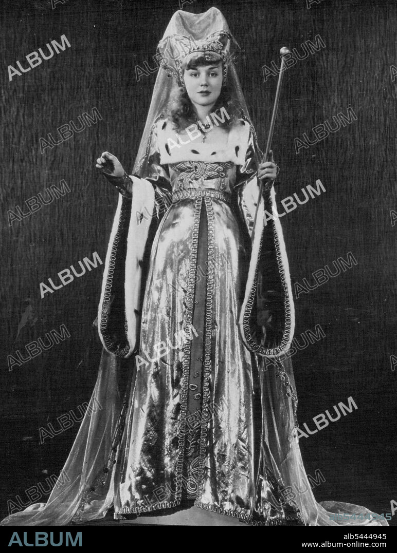 The "Fairy Who Came To Life" - Anne Shirley, charming little screen actress, wears this delightful party tale costume in one of the scenes from "Sylvestre Bonnard" her latest picture..... Universal. November 04, 1935.