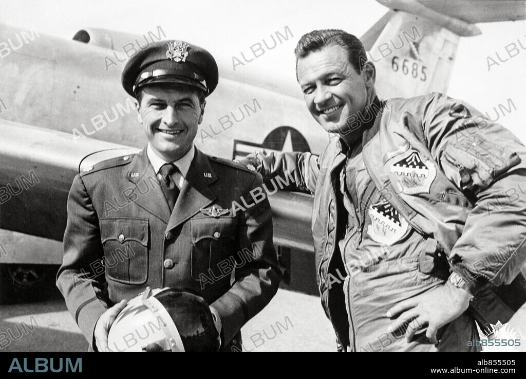 WILLIAM HOLDEN in BRINK OF HELL, 1956 (TOWARD THE UNKNOWN), directed by MERVYN LEROY. Copyright WARNER BROTHERS.