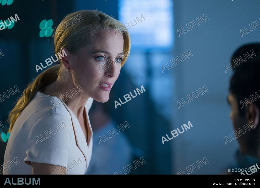 GILLIAN ANDERSON en EL ESPIA QUE ME PLANTO, 2018 (THE SPY WHO DUMPED ME), dirigida por SUSANNA FOGEL. Copyright IMAGINE ENTERTAINMENT/LIONSGATE.