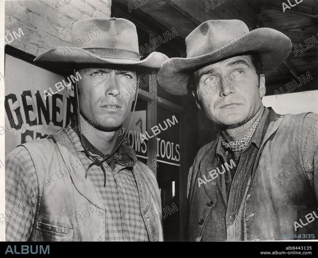 Clint Eastwood som Rowdy Yates Eric Fleming som Gil Favor i TV-serien Rawhide "prärie" på svenska. I TV-serien förekom ett musiktema "Rawhide" av Frankie Laine som blivit en country klassiker. Kod 190 . COPYRIGHT SCANPIX SWEDEN.