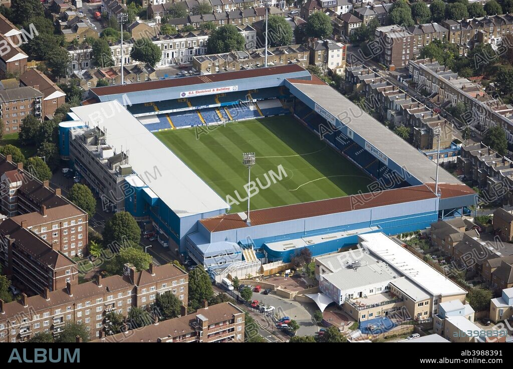 Loftus Road football stadium, Shepherds Bush, London, 2006. Aerial view of the home of Queens Park Rangers Football Club (QPR).