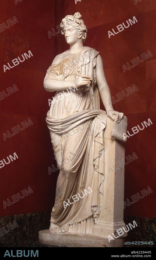 'Clio. Muse of History'. Roman copy from a Greek original. Ancient Rome, 2nd century. Dimensions: h. 191 cm.