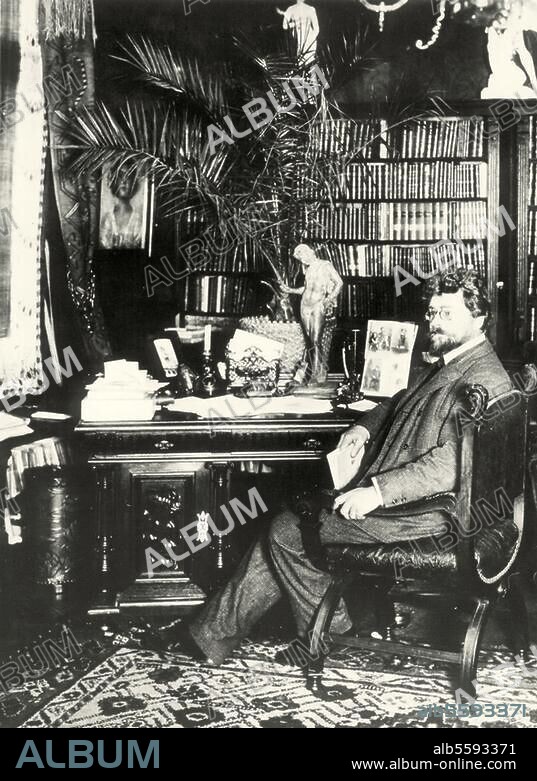 Ganghofer, Ludwig Writer Kaufbeuren 7.7.1855 - Tegernsee 24.7.1920.- - Ganghofer sitting at his desk.- Photo c. 1900 (Otto Haeckel).