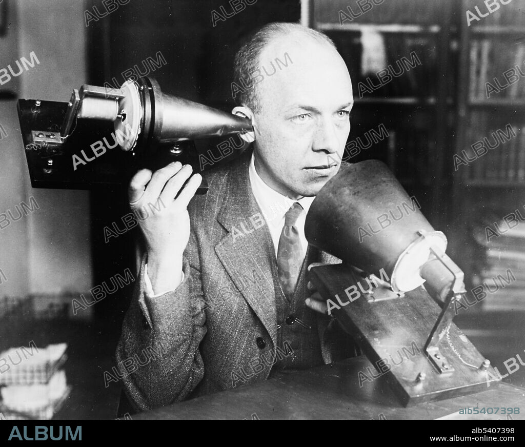 Alexander Graham Bell, First Telephone, 1915-25