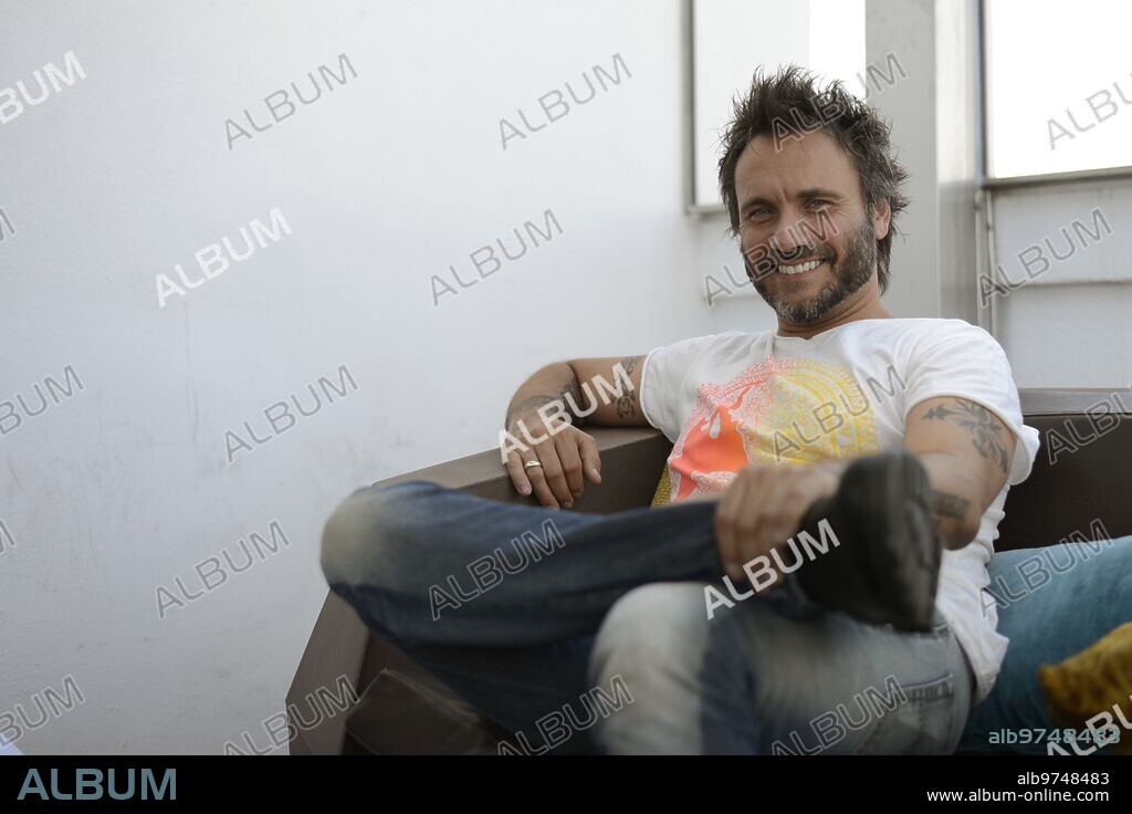 Madrid, 06/22/2015. Interview with singer Nek. Photo: Maya Balanya Archdc.