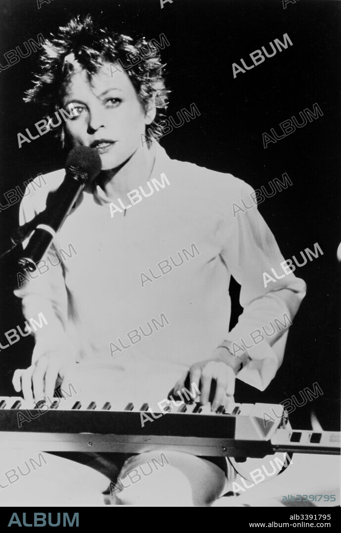LAURIE ANDERSON in HOME OF THE BRAVE: A FILM BY LAURIE ANDERSON, 1986, directed by LAURIE ANDERSON. Copyright TALK NORMAL.