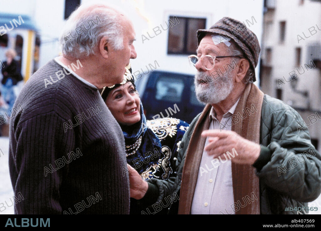 CONCHA VELASCO, LUIS GARCIA BERLANGA and MICHEL PICCOLI in PARIS-TIMBUKTU, 1999 (PARIS TOMBUCTU), directed by LUIS GARCIA BERLANGA. Copyright ANOLA FILMS, CALABUCH FILMS Y FREEDONIA.
