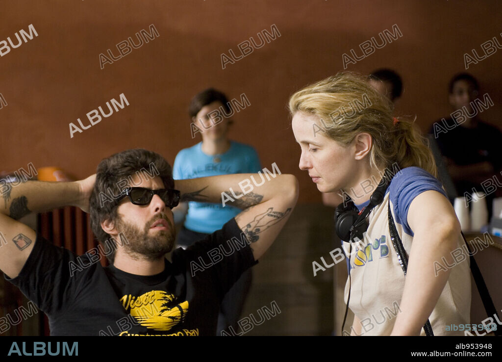 ADAM GOLDBERG und JULIE DELPY in 2 DAYS IN PARIS, 2007, unter der Regie von JULIE DELPY. Copyright POLARIS FILM PRODUCTION AND FINANCE/3L FILMPRODUKTION/TEMPET.