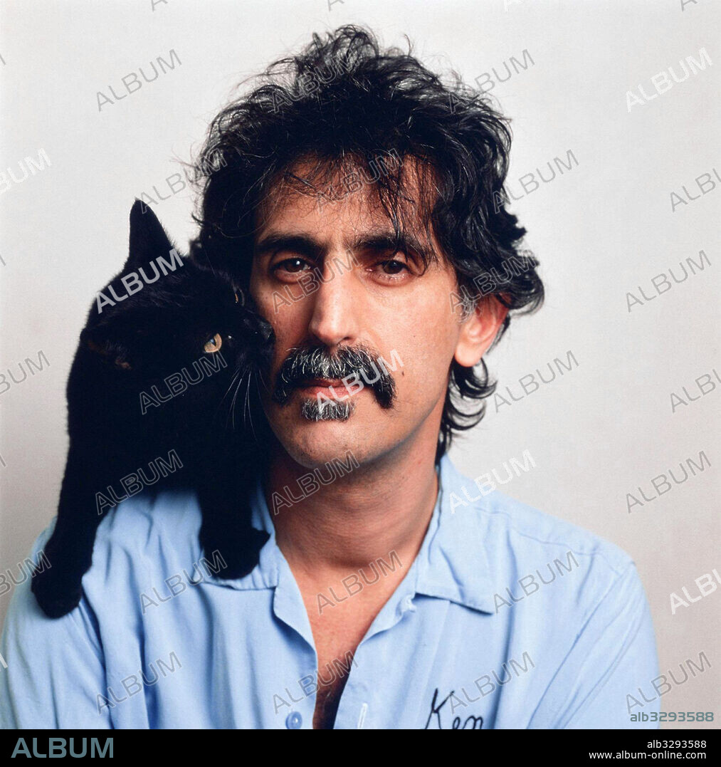 FRANK ZAPPA in EAT THAT QUESTION: FRANK ZAPPA IN HIS OWN WORDS, 2016, directed by THORSTEN SCHUTTE. Copyright SONY PICTURES CLASSICS.