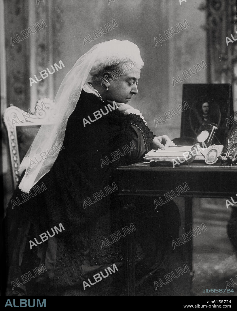 RETRATO DE VICTORIA I (1819/1901) REINA DE GRAN BRETAÑA E IRLANDA Y EMPERATRIZ DE LA INDIA.