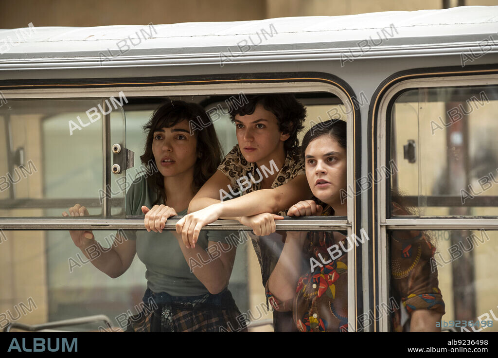 ALICIA FALCO in LAS BUENAS COMPAÑIAS, 2023, directed by SILVIA MUNT. Copyright FILMAX.