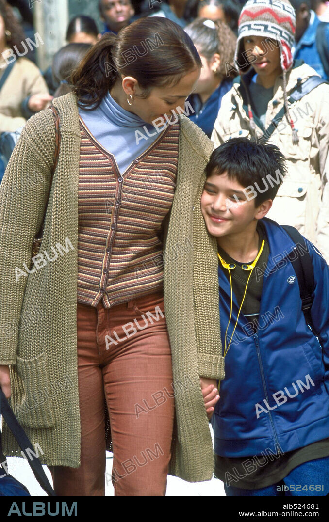 JENNIFER LOPEZ et TYLER POSEY dans MAID IN MANHATTAN, 2002, réalisé par WAYNE WANG. Copyright COLUMBIA PICTURES.