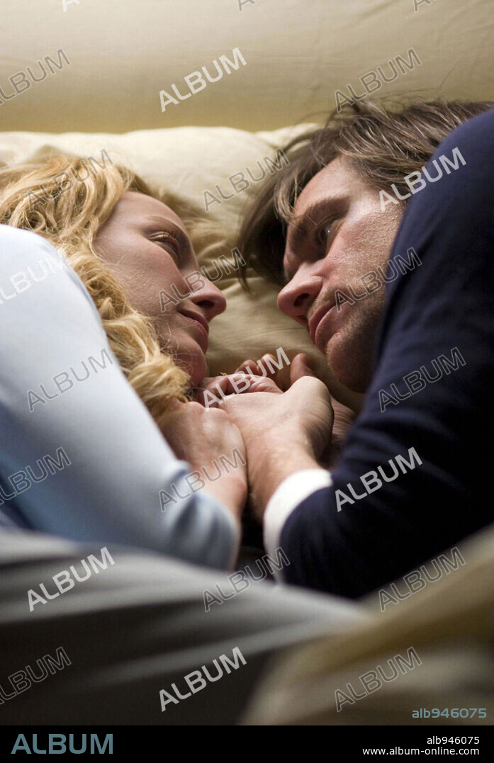 JIM CARREY y VIRGINIA MADSEN en EL NUMERO 23, 2007 (THE NUMBER 23), dirigida por JOEL SCHUMACHER. Copyright NEW LINE CINEMA.