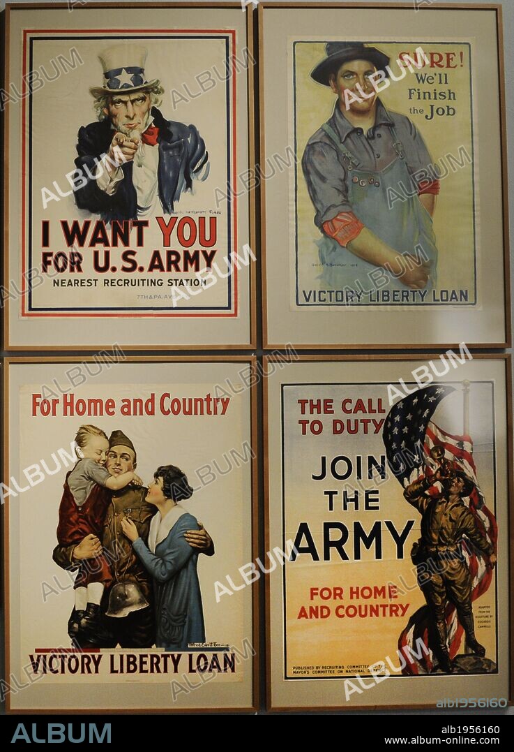 JAMES MONTGOMERY FLAGG y ALFRED EVERITT ORR. I GUERRA MUNDIAL. CARTELES de U. S. A. GUERRA Y RECLUTAMIENTO. "I want you for U. S. A. Army", 1917. de James Montgomery Flagg. "Sure! We'll Finish the Job!. 1918. de Gerrit Albertus Beneker. "For Home and country", 1918 de Everitt Alfred Orr. "The Call tu Duty. Join the Army", 1914/1918. Deutsches Historisches Museum. Berlín. Alemania.