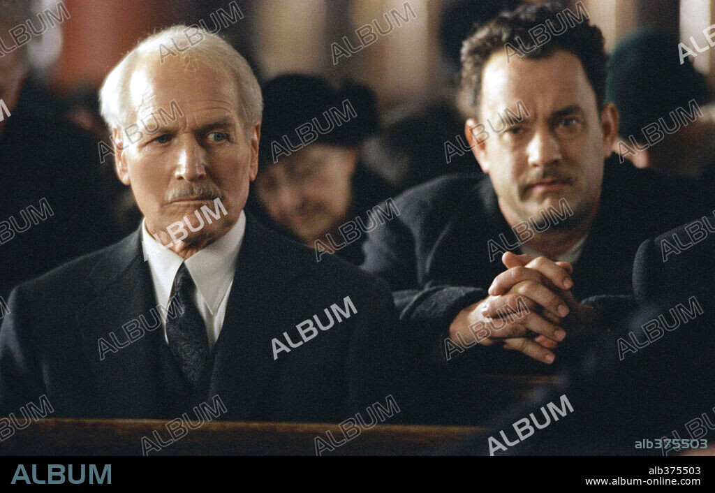 PAUL NEWMAN y TOM HANKS en CAMINO A LA PERDICIÓN, 2002 (ROAD TO PERDITION), dirigida por SAM MENDES. Copyright DREAMWORKS PICTURES/TWENTIETH CENTURY FOX / DUHAMEL, FRANÇOIS.