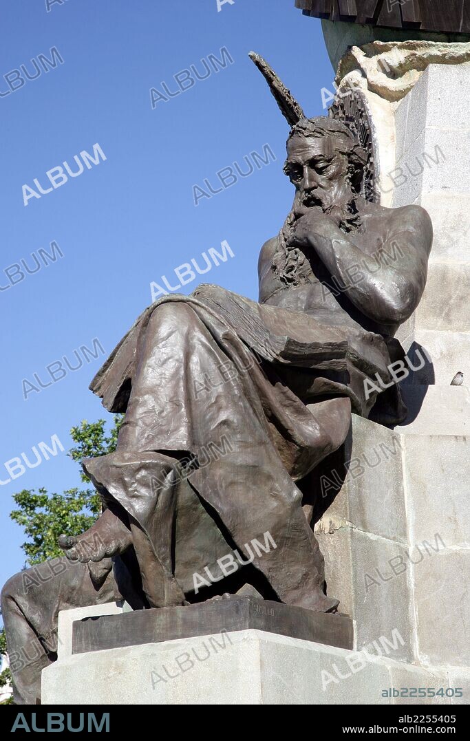 ANTONIO SUSILLO. SUSILLO , ANTONIO. ESCULTOR ESPAÑOL. SEVILLA 1857 - 1896. MONUMENTO A CRISTOBAL COLON EN VALLADOLID. ESCULTURA ALEGORICA EN EL PEDESTAL.