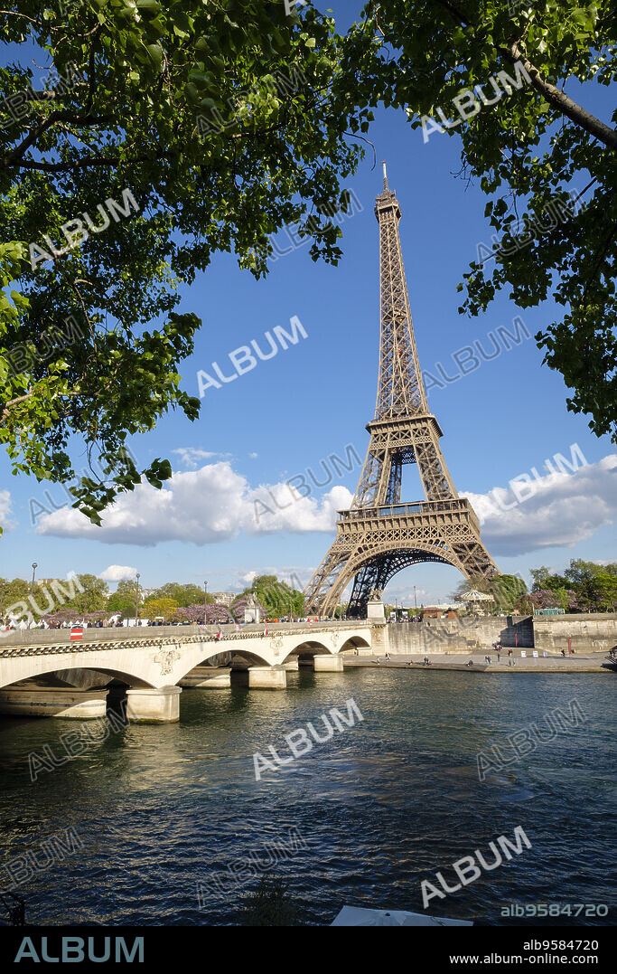 torre Eiffel, 1889, campo de Marte, Paris,France,Western Europe.