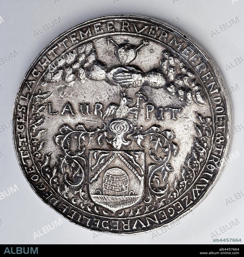 Medal on the occasion of the 25-year marriage of Laurens Pit and Elisabeth Vogels in 1658, Round cast silver medal, ex: inside, on the top two hands sticking out of clouds and touching each other under a heart with arrows, and at the bottom a coat of arms with image of well, surrounded with frills and with a helmet above which a winged animal with object (hammer?) in legs, a name in between, kz: circular and decorated wreath, within which walking bird with spread wings and branch in beak, with three letters, Laurens Pit, Elisabeth Vogels, anonymous, 1658, silver (metal), founding, d 6 cm × w 71.34 gr.