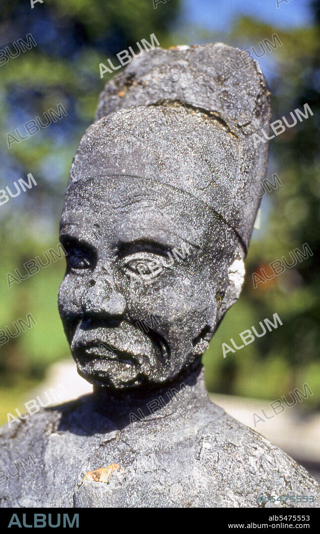 Emperor Ð?ng Khánh (also known as Nguy?n Phúc Ung K?; 19 February 1864 - 28 January 1889) was the 9th Emperor of the Nguy?n Dynasty of Vietnam. He reigned 3 years between 1885 and 1889, and was considered one of the most despised emperors of his era. Hue was the imperial capital of the Nguyen Dynasty between 1802 and 1945. The tombs of several emperors lie in and around the city and along the Perfume River. Hue is a UNESCO World Heritage Site.
