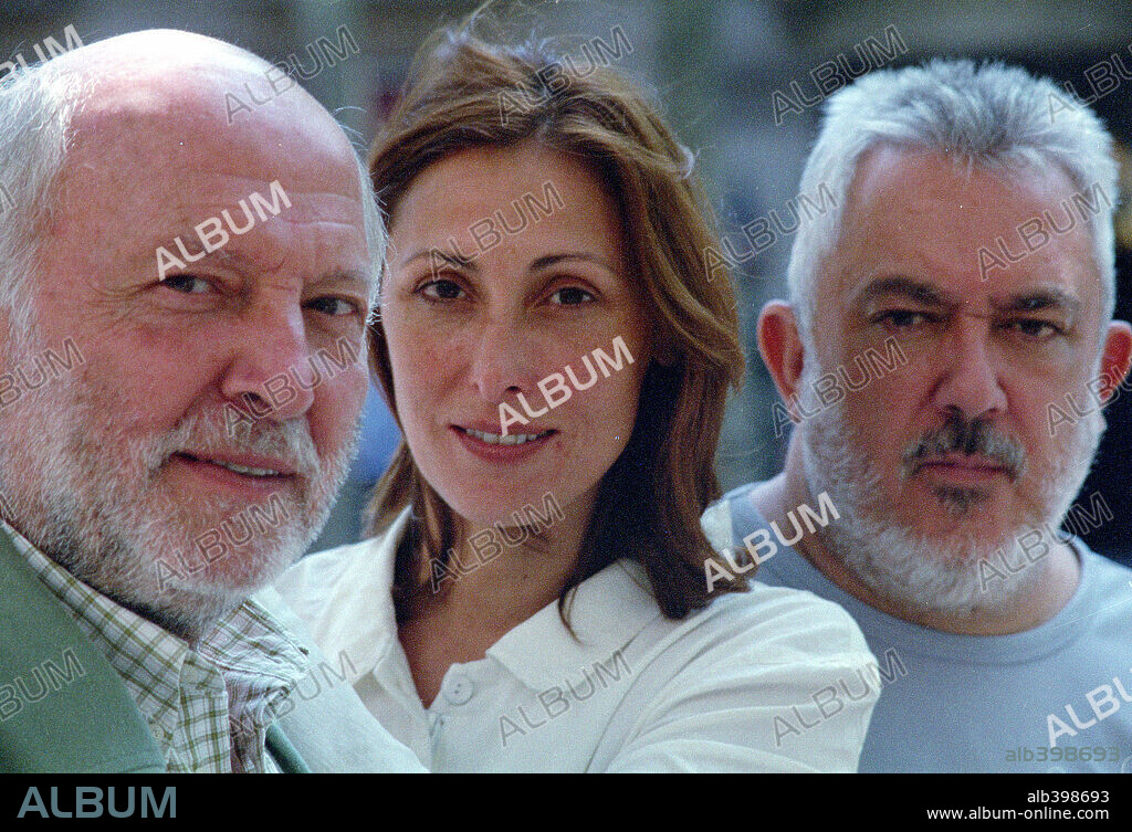 ALVARO DE LUNA, IMANOL URIBE y MARIA BARRANCO en EL VIAJE DE CAROL, 2002, dirigida por IMANOL URIBE. Copyright Joan Vidal / VIDAL, JOAN.