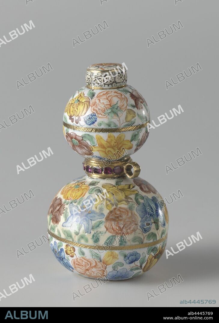 Flask, Flask of enamelled gold with rubies. The bottle has the shape of a double gourd. Both bulb shapes are painted with flowers in multicolored enamel on a white background. Both spheres are separated by a profiled golden band with rubies. Attached to this a small gold ring, flowers, anonymous, Netherlands, c. 1620 - c. 1640, gold (metal), ruby (mineral), h 5.1 cm × d 2.9 cm × w 26.0 gr.