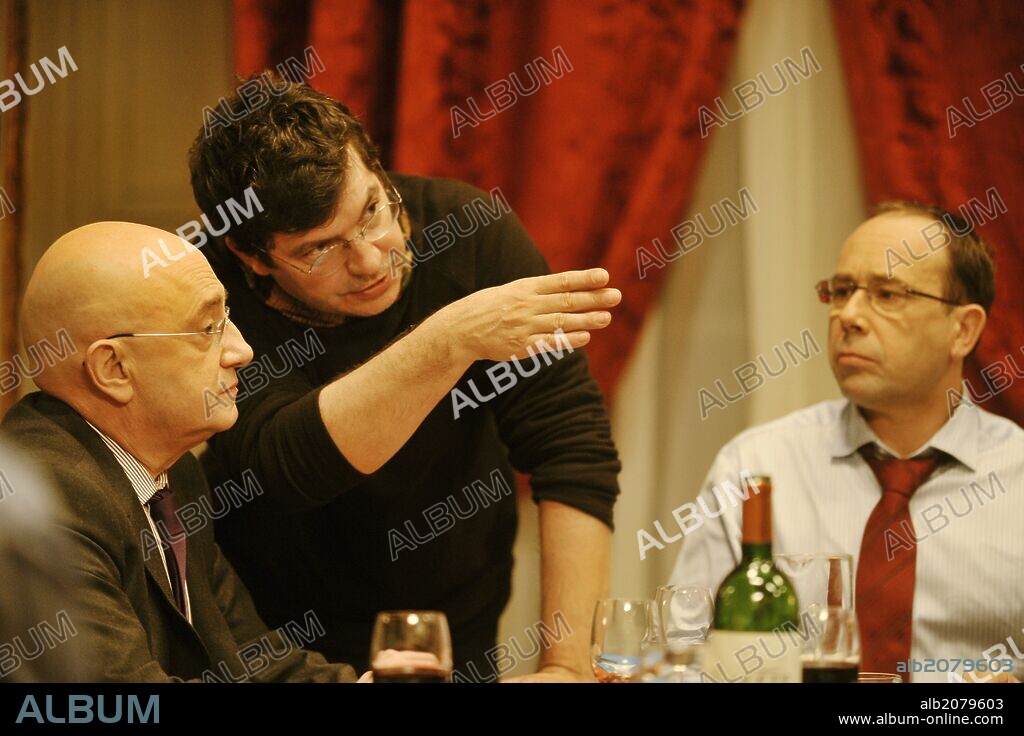 MICHEL BLANC, OLIVIER GOURMET y PIERRE SCHOELLER en EL EJERCICIO DEL PODER, 2011 (L' EXERCICE DE L'ETAT), dirigida por PIERRE SCHOELLER. Copyright FRANCE 3 CINEMA.