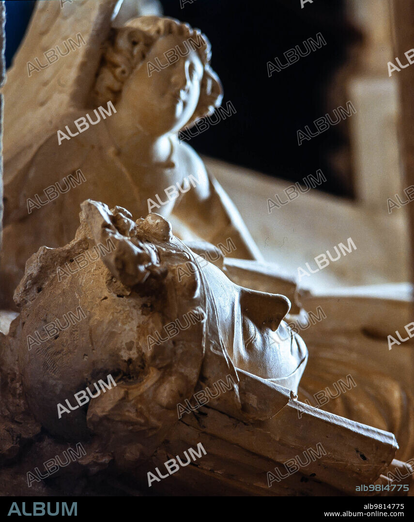 Sepulcro Real de Jaime II de Aragón y Blanca de Anjou, siglo XIV. Real Monasterio de Santa María de Santes Creus.