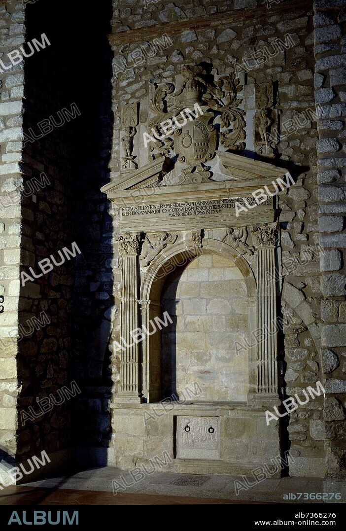 SEPULCRO DEL CAPITAN MARTIN MENESES.