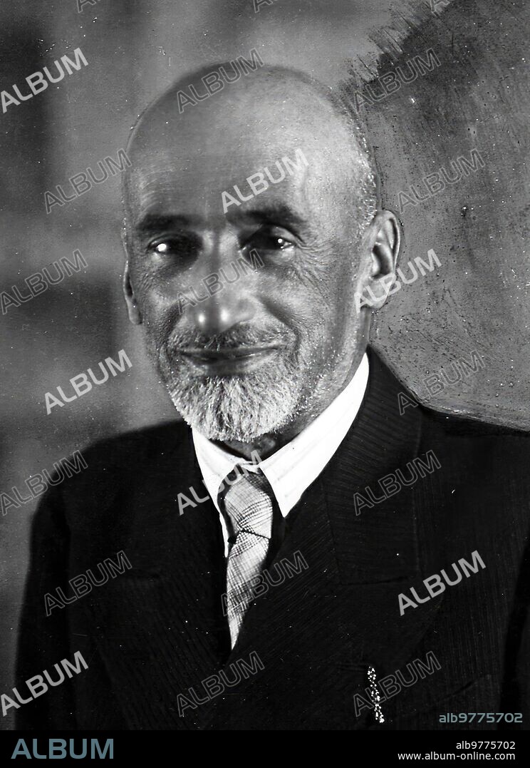 1930. Portrait of the writer Jacinto Benavente.