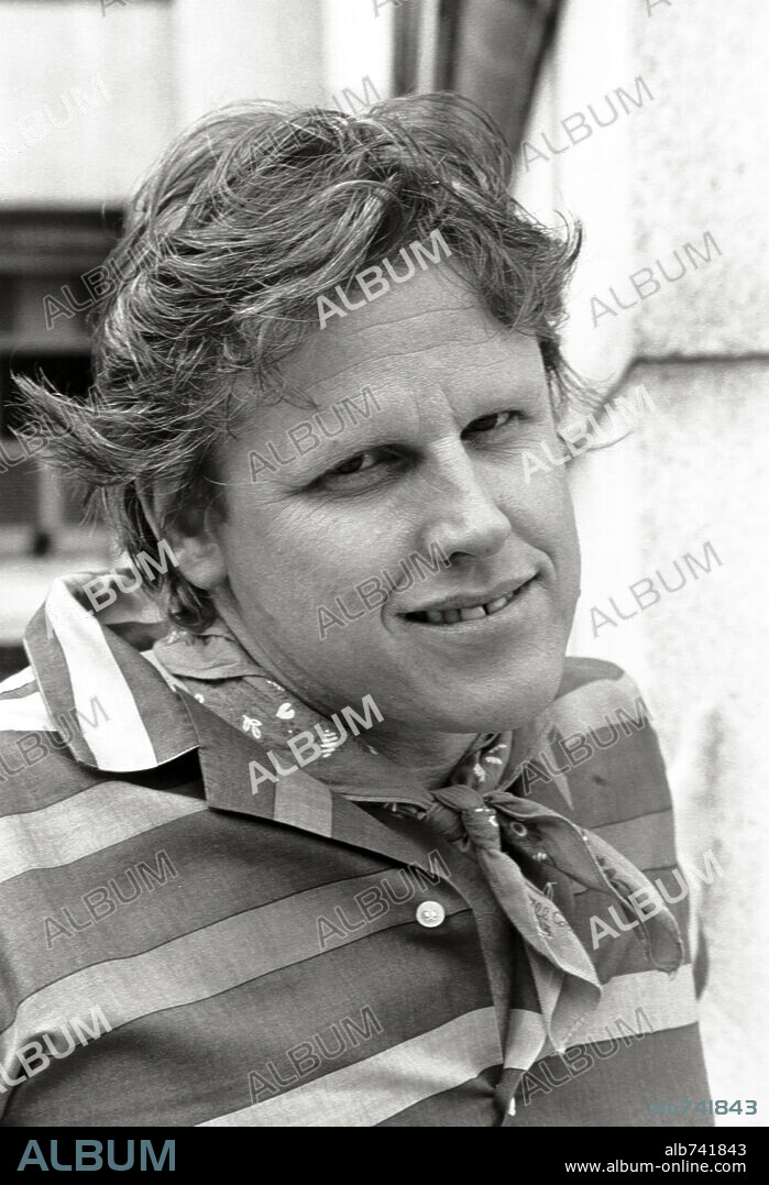GARY BUSEY in D. C. CAB, 1983, directed by JOEL SCHUMACHER. Copyright RKO/UNIVERSAL PICTURES.