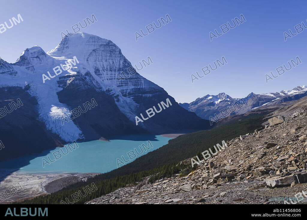 The highest peak of the Canadian Rockies, Mount Robson, and the Berg Lake viewed from the Mumm Basin trail, UNESCO World Heritage Site, Canadian Rockies, British Columbia, Canada, North America.