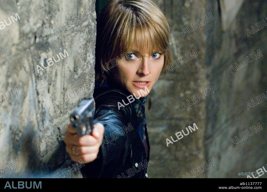JODIE FOSTER en LA EXTRAÑA QUE HAY EN TI, 2007 (THE BRAVE ONE), dirigida por NEIL JORDAN. Copyright REDEMPTION PICTURES/SILVER PICTURES/VILLAGE ROADSHOW PICTURE / GENSER, ABBOT.