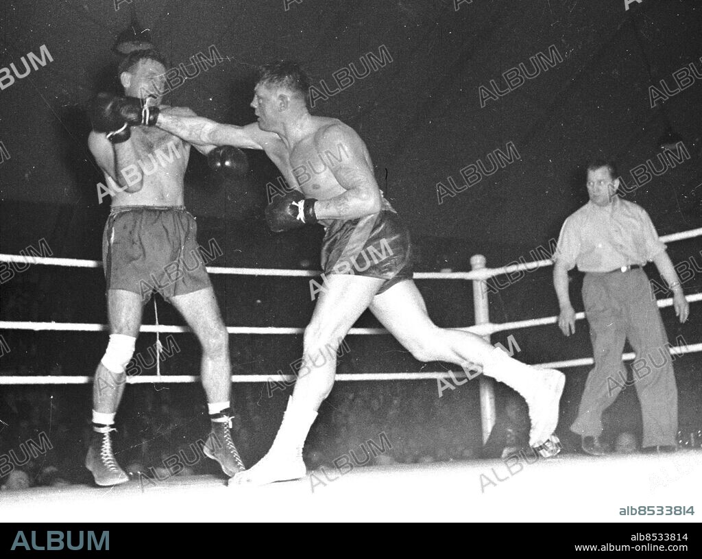 Göteborg februari 1950. Boxning. Alf. Gallagher och Arne (röde orm) Sundin. *** Local Caption *** GT påse februari 1950 - ligger i Krep Låda 2014-02. KAMERAREPORTAGE.