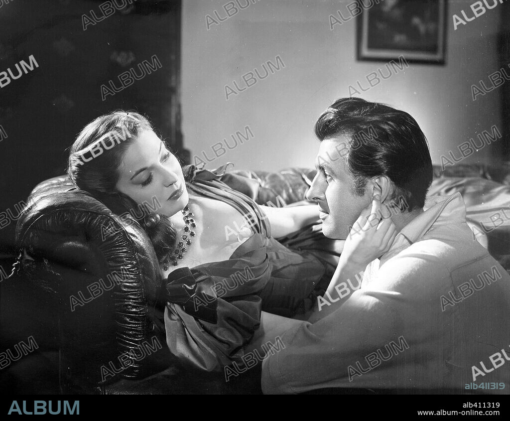 STEWART GRANGER and VALERIE HOBSON in BLANCHE FURY, 1948, directed by MARC ALLEGRET. Copyright CINEGUILD.