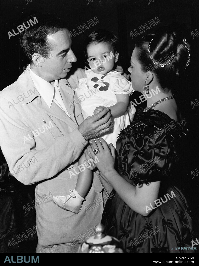 JUDY GARLAND, LIZA MINNELLI und VINCENTE MINNELLI in THE PIRATE, 1948, unter der Regie von VINCENTE MINNELLI. Copyright M.G.M.