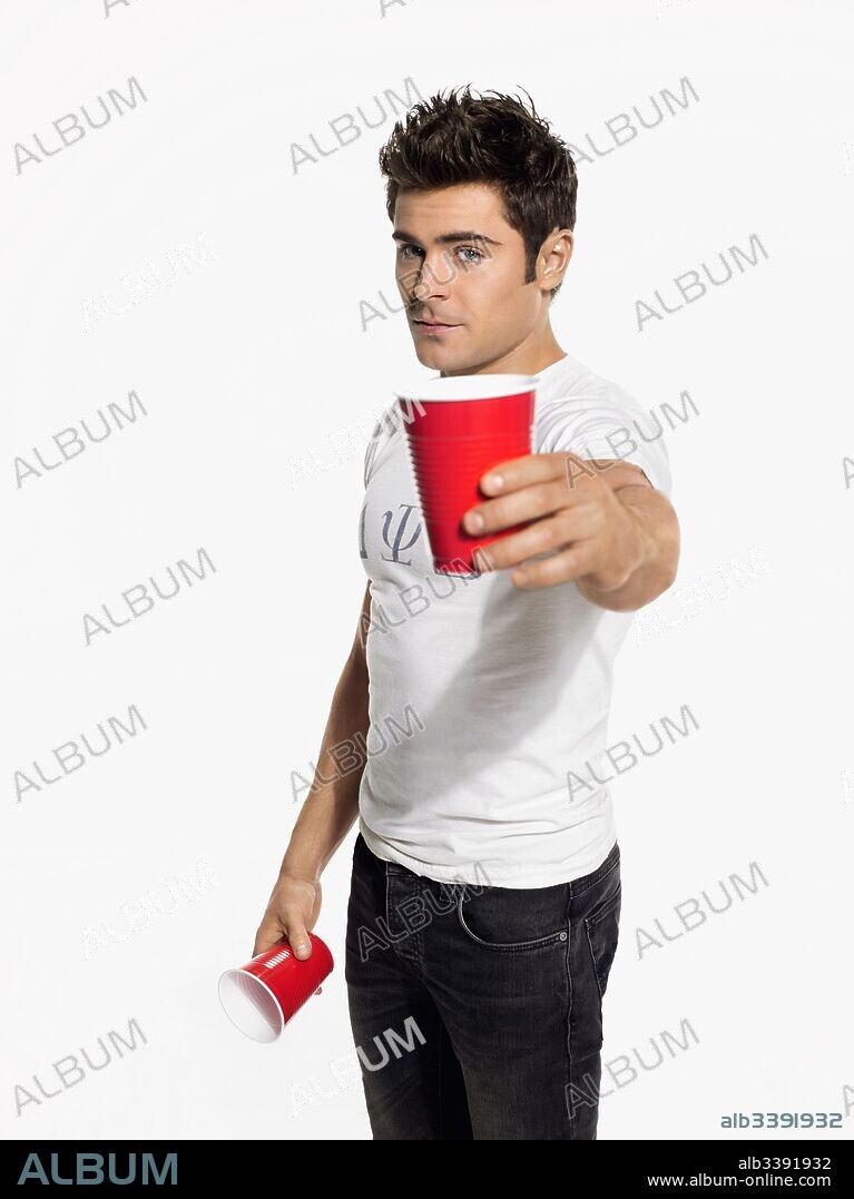 ZAC EFRON en MALDITOS VECINOS 2, 2016 (NEIGHBORS 2: SORORITY RISING), dirigida por NICHOLAS STOLLER. Copyright GOOD UNIVERSE/POINT GREY PICTURE.