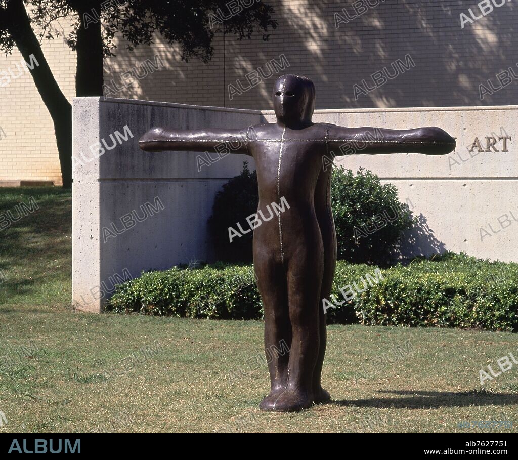 ANTONY GORMLEY (1950-). HOMBRE DE HIERRO - SIGLO XX.