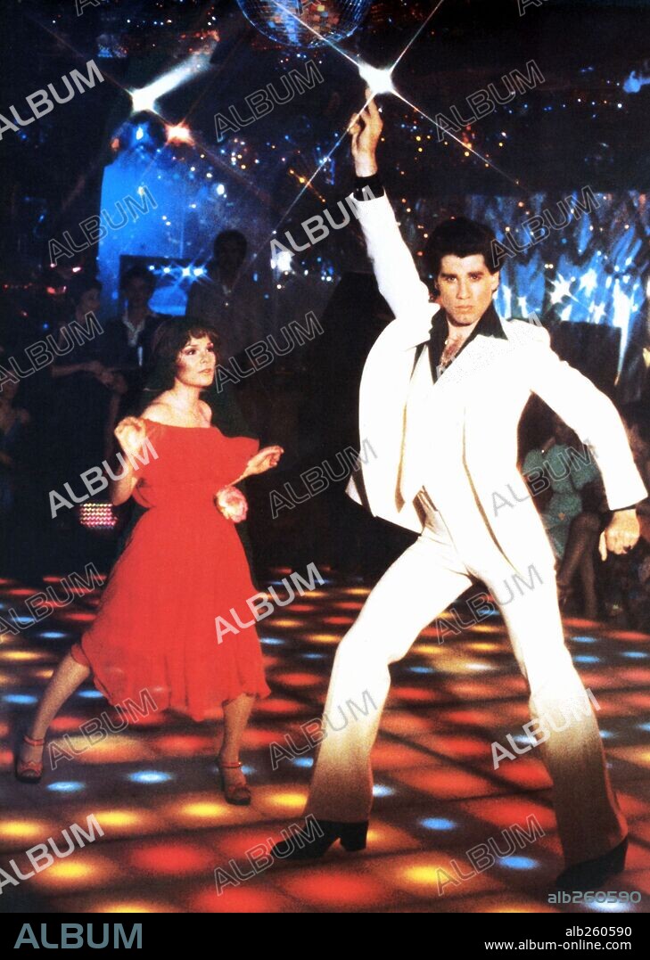 KAREN LYNN GORNEY and TRAVOLTA JOHN. JOHN TRAVOLTA and KAREN LYNN GORNEY in SATURDAY NIGHT FEVER, 1977, directed by JOHN BADHAM. Copyright PARAMOUNT PICTURES.